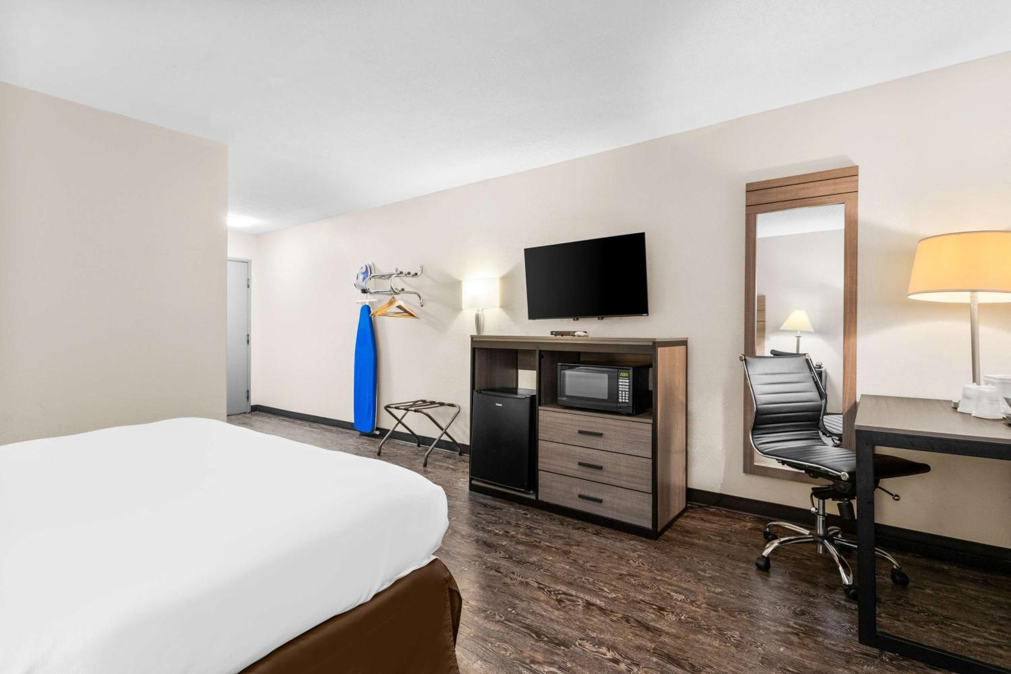 ชัวร์สเตย์ พลัส โฮเต็ล บาย เบสต์เวสเทิร์น แอลบูเคอร์คี มิดทาวน์ Hotel ภายนอก รูปภาพ